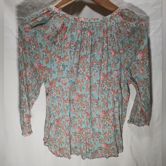 Plus Size Chaps Print Peasant Top 2x top in beautiful condition - Picture 4 of 6